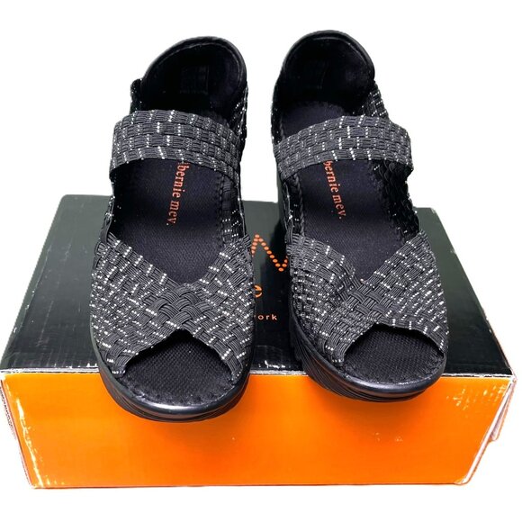 Women's BM Bernie Mev Black and Silver Wedges sz 7.5 NIB - Picture 3 of 5